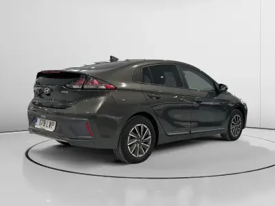 Usado Hyundai Ioniq 100 kW (136 CV) 2022 Eléctrico Utilitario