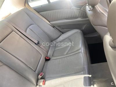 Mercedes E320