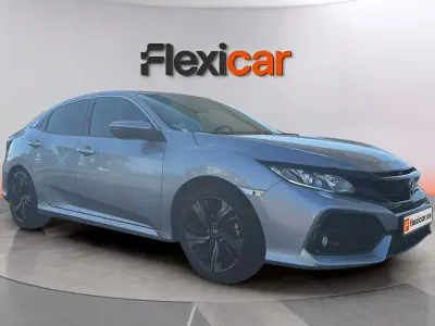 Usado Honda Civic Elegance 129 CV (94 kW) 2019 Gris Berlina