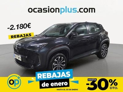 Negro Usado 2024 Toyota Yaris Hybrid Active Recogida | 23.990 € (Precio justo)