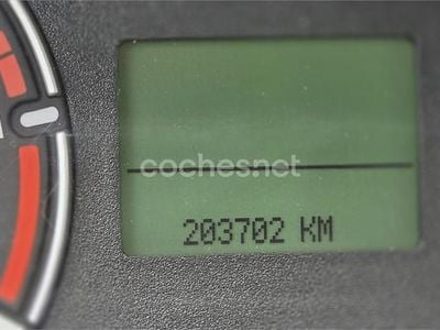 Usado Ford Fusion 90 CV (66 kW) 2006 Gris / plata Utilitario