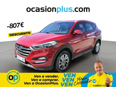 Käytetty Hyundai Tucson 115 HP (84 kW) 2017 Punainen Katumaasturi