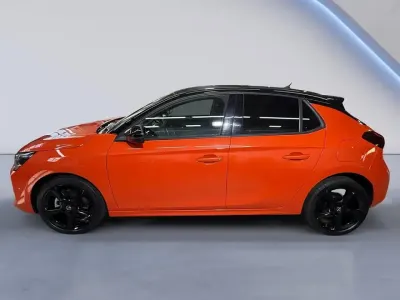 Usado Opel Corsa GS Line 100 CV (73 kW) 2022 Naranja Utilitario