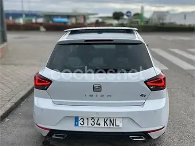Usado Seat Ibiza FR 150 CV (110 kW) 2018 Blanco Utilitario