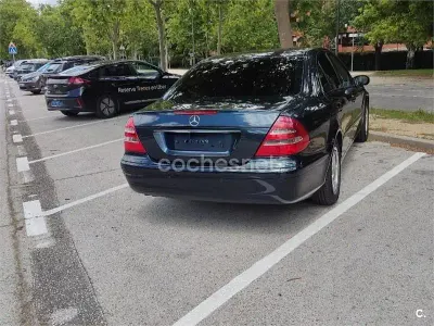 Usado Mercedes E220 Classic 143 CV (105 kW) 2003 Azul Berlina