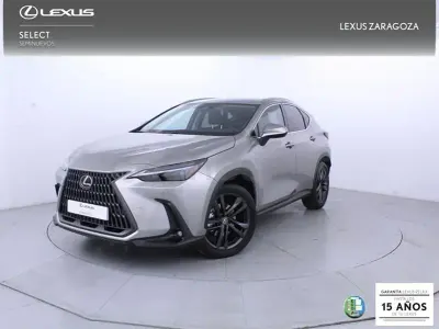 Usado Lexus NX350h Executive Line 242 CV (177 kW) 2025 Gris / plata SUV
