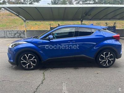 Usado Toyota C-HR Advance 122 CV (89 kW) 2019 Gris / plata SUV