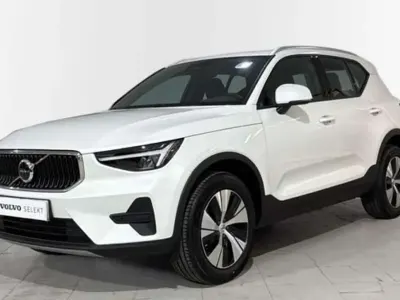 Ny Volvo XC40 Core 163 HK (119 kW) 2025 Hvid SUV