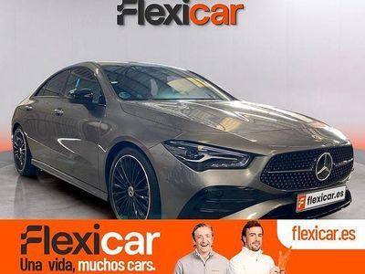 Usado Mercedes CLA200 163 CV (119 kW) 2025 Gris Berlina
