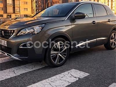 Gris / plata Usado 2017 Peugeot 3008 Allure SUV | 12.300 € (Buen precio)