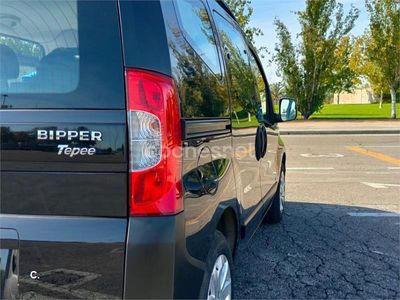 Negro Usado 2016 Peugeot TePee Style Monovolumen | 8700 € (Un poco caro)