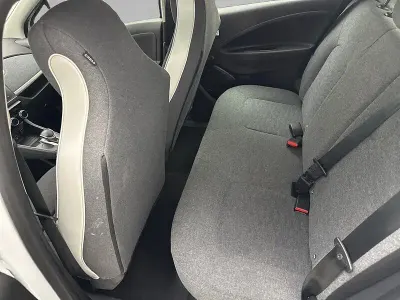Usado Renault Zoe Evolution 80 kW (110 CV) 2023 Blanco Utilitario