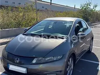 Usado Honda Civic Sport 140 CV (102 kW) 2006 Beige Berlina