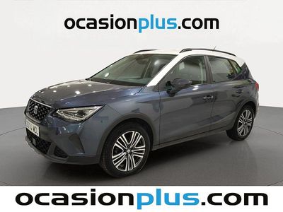 Usado Seat Arona Style 110 CV (80 kW) 2022 Gris SUV