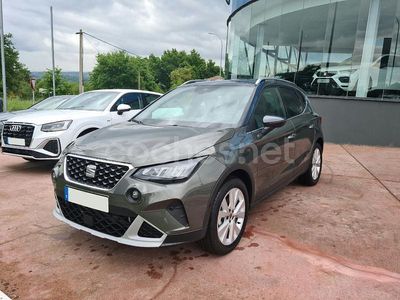 Nuevo Seat Arona Xperience 115 CV (84 kW) 2025 Gris / plata SUV