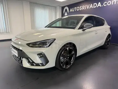 Usado Cupra Leon 150 CV (110 kW) 2025 Blanco Berlina