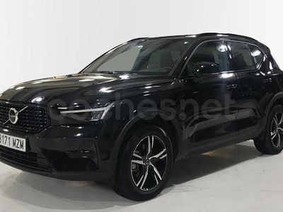 Usado Volvo XC40 Plus 163 CV (119 kW) 2025 Negro SUV