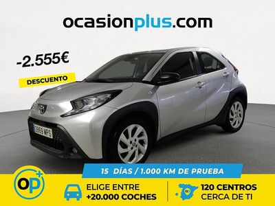 Gris Usado 2024 Toyota Aygo X Play SUV | 14.450 € (Precio justo)