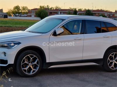 Usado BMW X1 Comfort Edition 150 CV (110 kW) 2018 Blanco SUV