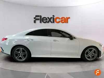 Usado Mercedes CLA180 AMG line 136 CV (100 kW) 2020 Blanco Berlina