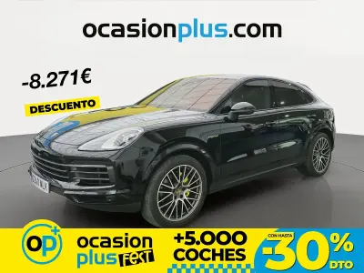Käytetty Porsche Cayenne Platinum Edition 462 HP (339 kW) 2022 Musta Katumaasturi