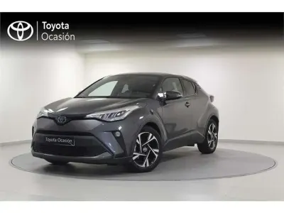 Usado Toyota C-HR Advance 122 CV (89 kW) 2022 Gris SUV