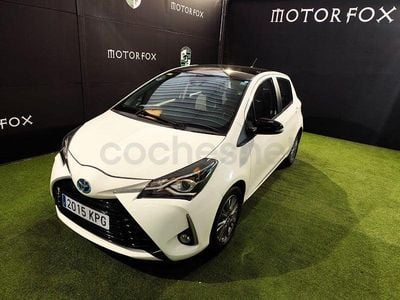 Usado Toyota Yaris Hybrid Active 100 CV (73 kW) 2018 Blanco Berlina