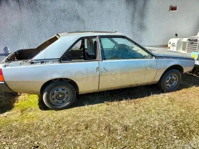 Usado Renault Fuego 110 CV (80 kW) 1983 Gris / plata Coupe