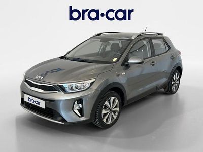 Usado Kia Stonic 84 CV (61 kW) 2023 Gris SUV