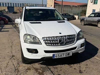 Usado Mercedes ML320 224 CV (164 kW) 2006 Blanco SUV