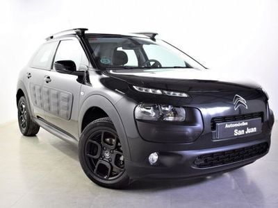 Usado Citroën C4 Cactus Feel 100 CV (73 kW) 2018 Negro Utilitario