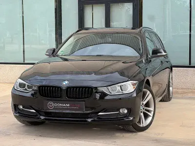 Usado BMW 320 Comfort Edition 184 CV (135 kW) 2013 Negro Familiar