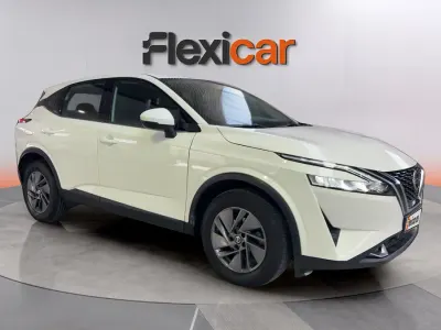 Usado Nissan Qashqai Acenta 140 CV (102 kW) 2021 Blanco SUV