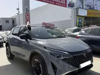Usado Nissan Qashqai 160 CV (117 kW) 2025 Gris SUV