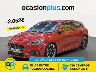 Usado Ford Focus ST-Line 120 CV (88 kW) 2018 Rojo Berlina