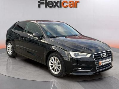 Usado Audi A3 Ambiente 110 CV (80 kW) 2014 Negro Berlina