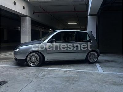 Usado VW Lupo Trendline 75 CV (55 kW) 2002 Gris / plata Utilitario