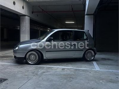 Gris / plata Usado 2002 VW Lupo Trendline Utilitario | 4000 €