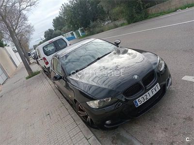 Negro Usado 2007 BMW 320 Coupe | 12.500 € (Caro)