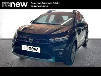 Usado Dacia Sandero Essentiel 91 HP (66 kW) 2022 Preto Sedan