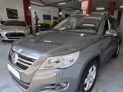 Usado VW Tiguan Advance 140 CV (102 kW) 2012 Gris / plata SUV