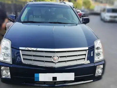 Usado Cadillac SRX 258 CV (189 kW) 2005 Azul SUV