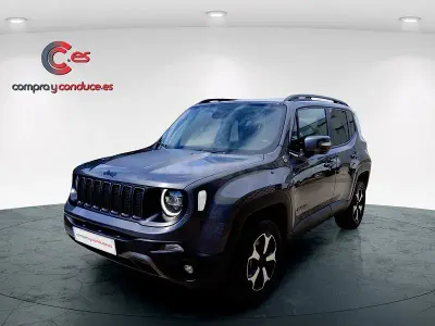 Usado Jeep Renegade Trailhawk 240 CV (176 kW) 2022 Gris / plata SUV