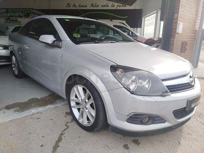 Usado Opel Astra Cabriolet Enjoy 150 CV (110 kW) 2007 Gris / plata Descapotable