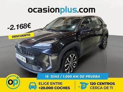 Negro Usado 2024 Toyota Yaris Hybrid Active Recogida | 23.850 € (Precio justo)
