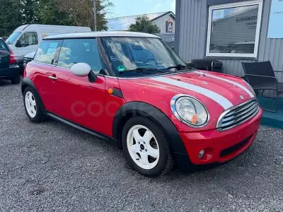 Usado Mini ONE 98 CV (72 kW) 2011 Rojo Utilitario