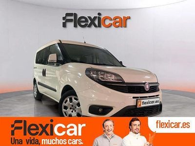 Blanco Usado 2021 Fiat Doblò Monovolumen | 14.990 €