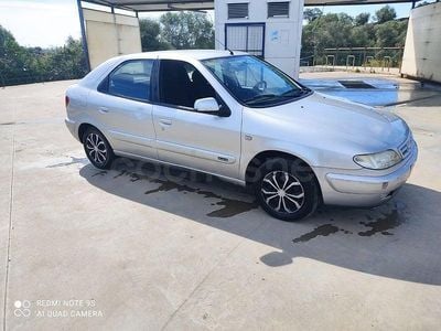 Usado Citroën Xsara Seduction 90 CV (66 kW) 1999 Gris / plata Berlina