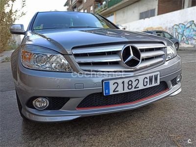 Usado Mercedes C220 Avantgarde 150 CV (110 kW) 2008 Gris / plata Berlina