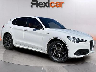 Usado Alfa Romeo Stelvio Veloce 212 CV (155 kW) 2022 Blanco SUV
